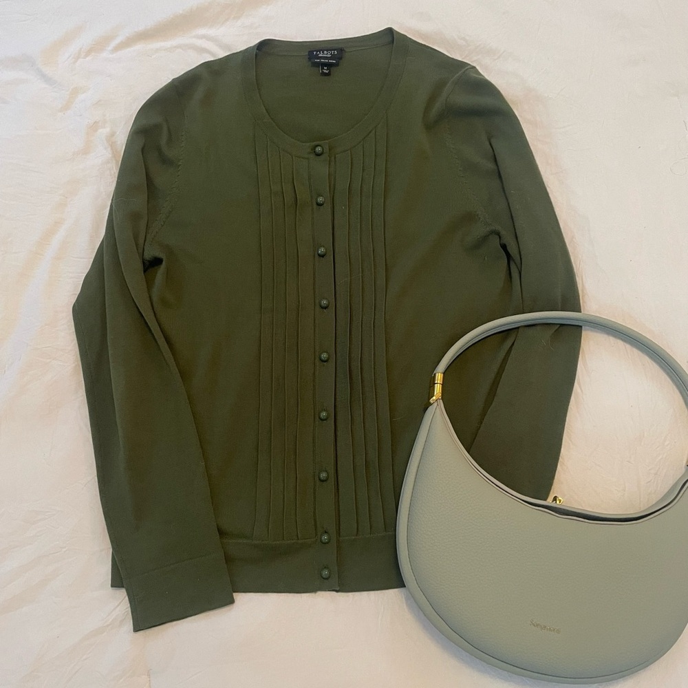 Merino Wool Green Cardigan Tablots